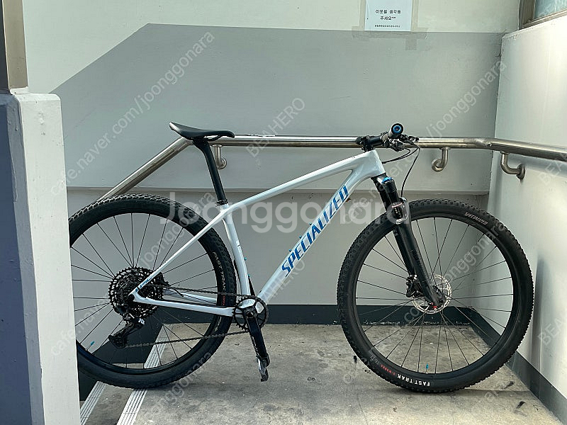 스페셜라이즈드 에픽 콤프 카본 mtb--1