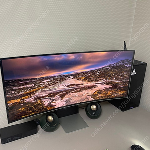 삼성전자 오디세이 OLED G8 S34BG850 게이밍 모니터 판매합니다.