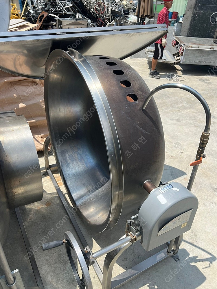 회전식 대용량 국솥 lng용 팝니다--3