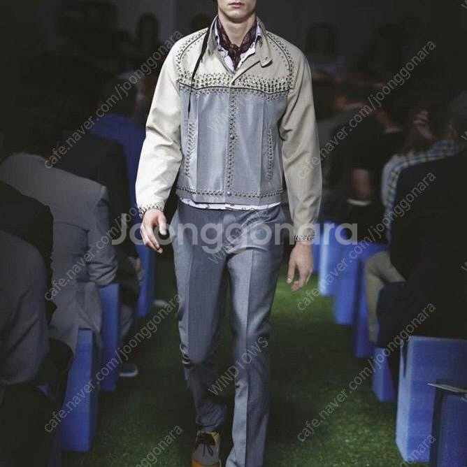PRADA 12SS 프라다 12ss 스터드 블루종--2