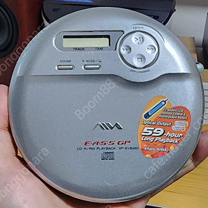 아이와 (XP-EV600D) 포터블 CDPLAYER 팝니다.