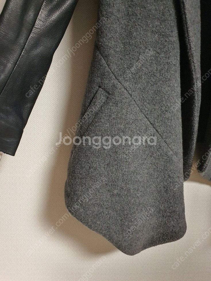 띠어리 theory 가죽 배색 울 코트 p 사이즈--6