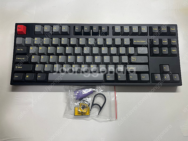 레오폴드 FC750R PD 애쉬 옐로우--1
