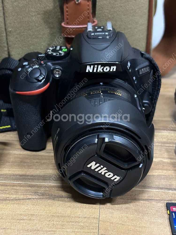 니콘 D5500 18-55VR 렌즈 탐론 18-200--1