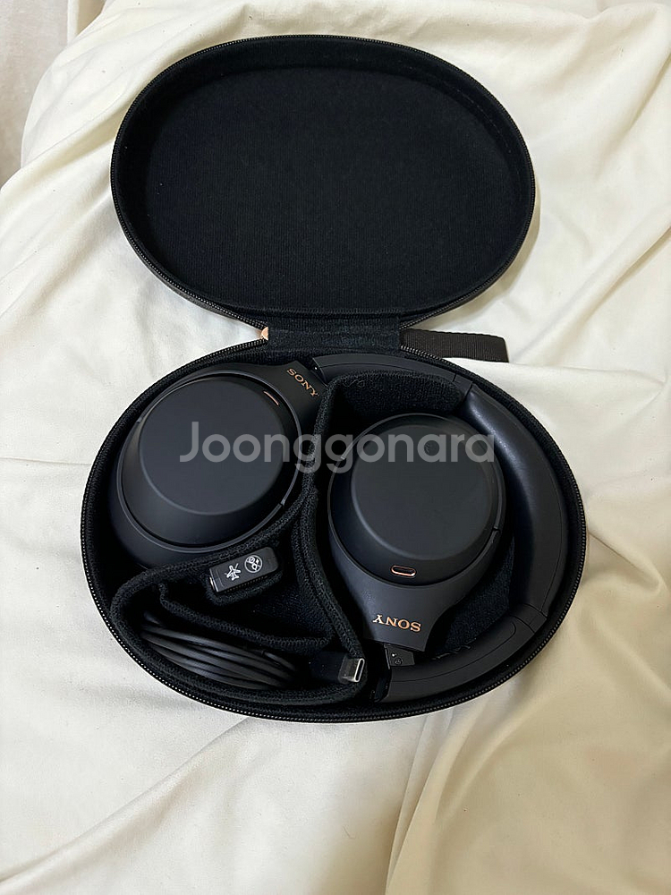 소니헤드셋 WH1000XM4 블랙--2
