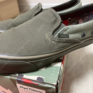 반스볼트 X 나이젤카본 Slip-On LX Army Vans Vault x Nigel Cabourn OG Classic Slip-On LX Army Mix US8.5 265사이즈