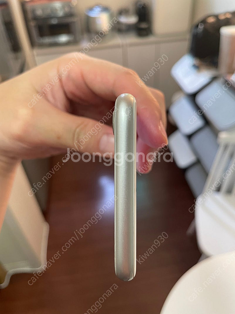 아이폰 8 64G - 7만원--4
