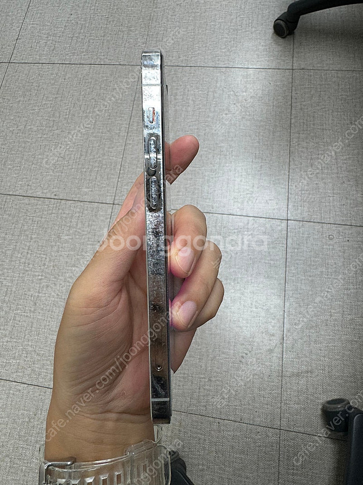 아이폰12pro 화이트 256 (카메라불량)--3