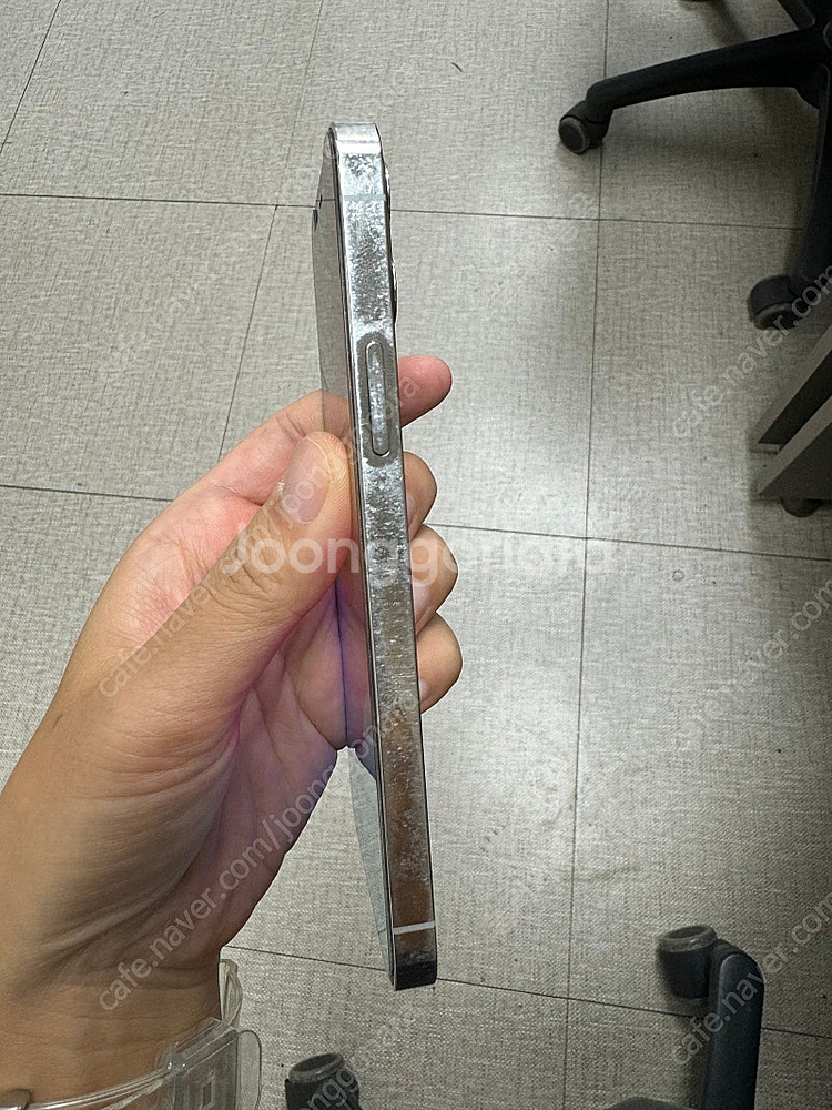 아이폰12pro 화이트 256 (카메라불량)--6