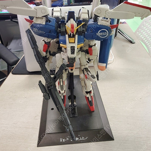 MG ex-s 건담 팝니다.