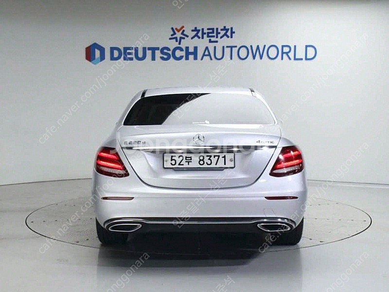 벤츠E-클래스 W213 E220d 4MATIC 익스클루...--2