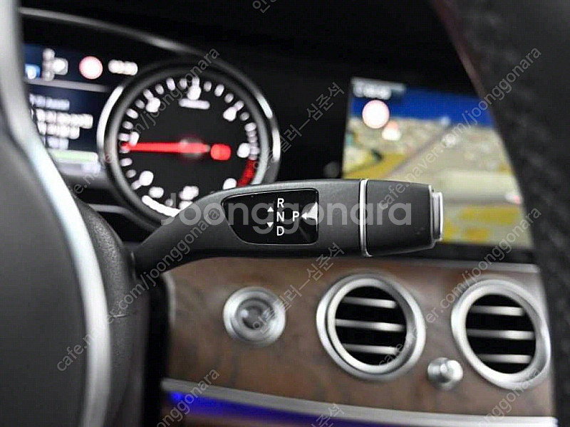 벤츠E-클래스 W213 E220d 4MATIC 익스클루...--8