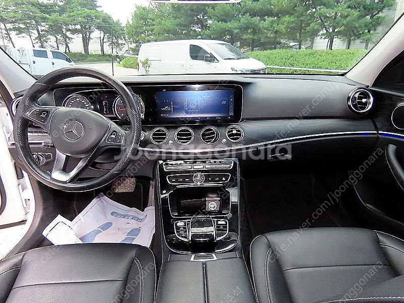 벤츠E-클래스 W213 E220d 아방가르드 (5인승)...--6