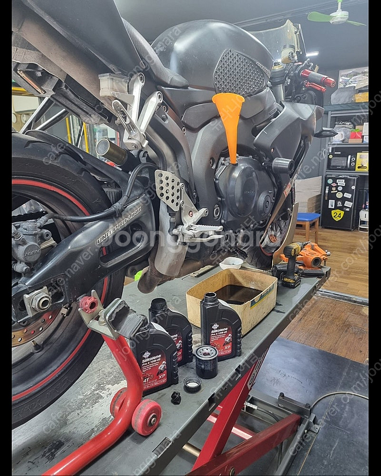 대구 혼다 2007년식 cbr1000rr 판매합니다--6