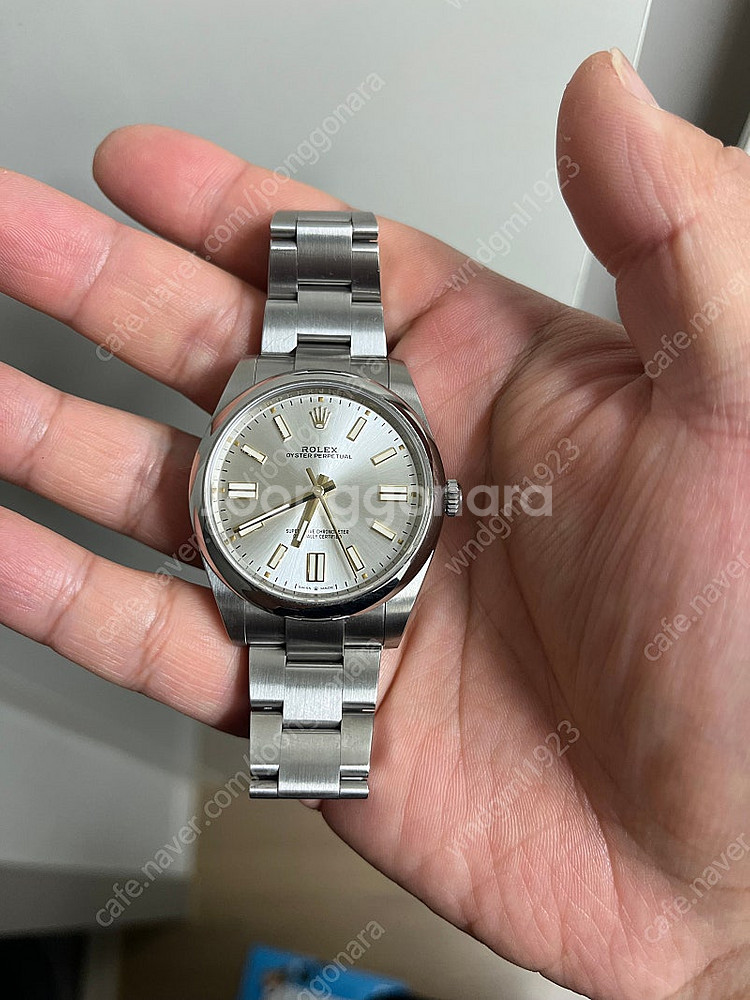 롤렉스 오이스터 퍼페츄얼 41mm 실버--1