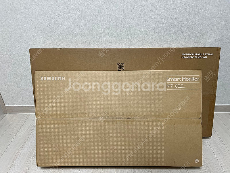 2024 4K 삼탠바이미 M7 32인치 화이트 팔아요(...--2