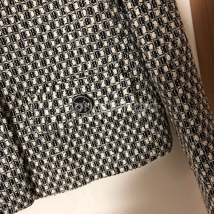 고퀄 럭셔리 트위드 자켓 결혼식 하객룩 타임마인랑방디올버버리 스타일 109000원--3