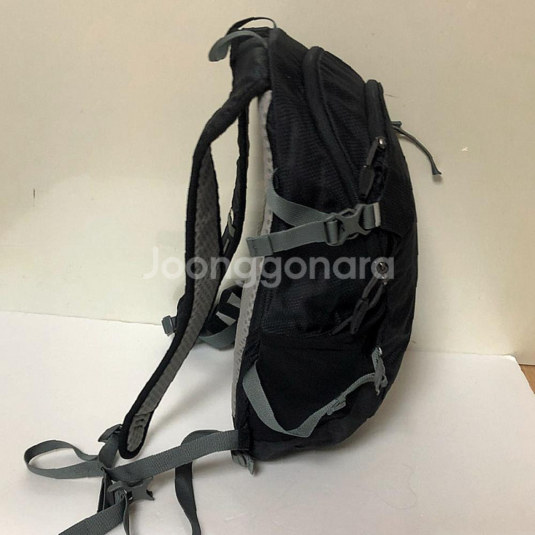 잭울프스킨 등산배낭 20L 상태좋음--1