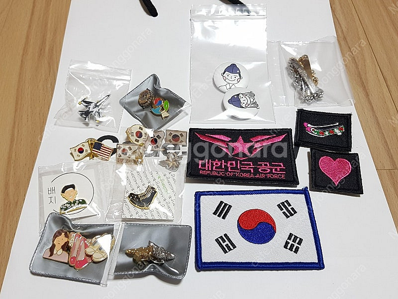 공군 군사경찰(헌병) 곰신,꽃신 약장 액자 일괄 판매--2