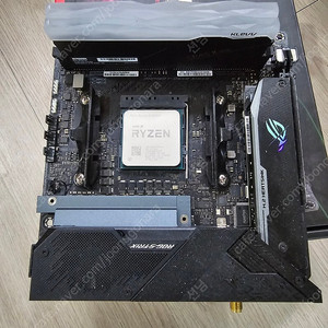 5600x, Asus B550-i, 16GB KLEVV 읽할 판매합니다