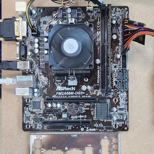 ASROCK FM2A68M-DO3+ REV 1.03 (AMD FM2+소켓) 메인보드+A4-7300 CPU+삼성 램 DDR3 4G 판매 12,800원