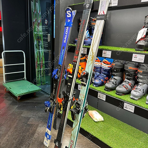 로시뇰 2324 Rossignol Hero Master Long Turn R22 + SPX 15 Rockerace