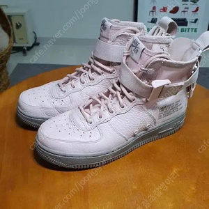 나이키 에어포스1 SF Air Force 1 Mid 실트스톤 레드