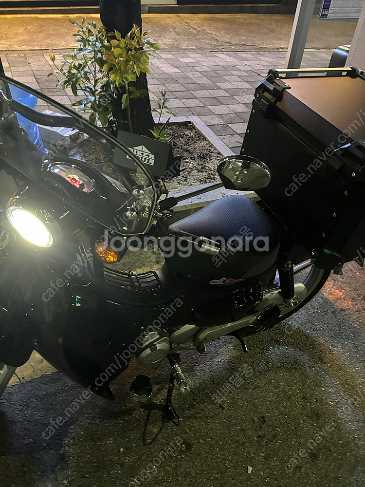 슈퍼커브 110 (2022)--1