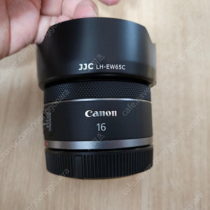 캐논 rf 16mm f2.8 stm 렌즈 팝니다