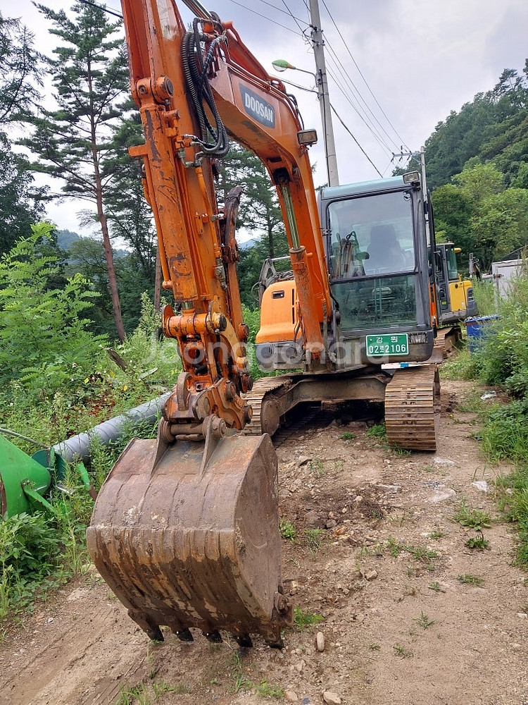 두산02굴삭기--0