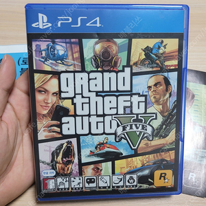 Ps4 / 플스 ) gta5 +지도/ 메뉴얼 o