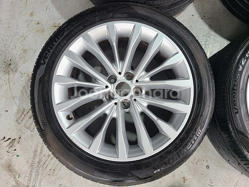 $ 중고 BMW 18인치휠 G30 럭셔리 휠타이어 셋트...--1