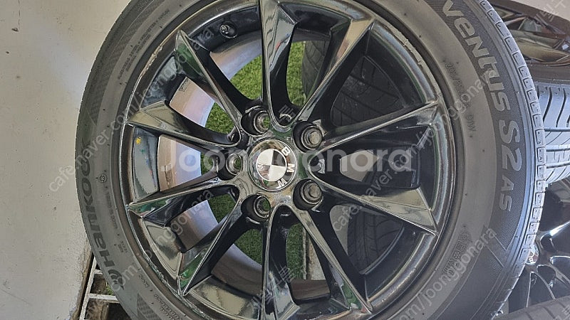 bmw f20 16인치 휠타이어팝니다.--5