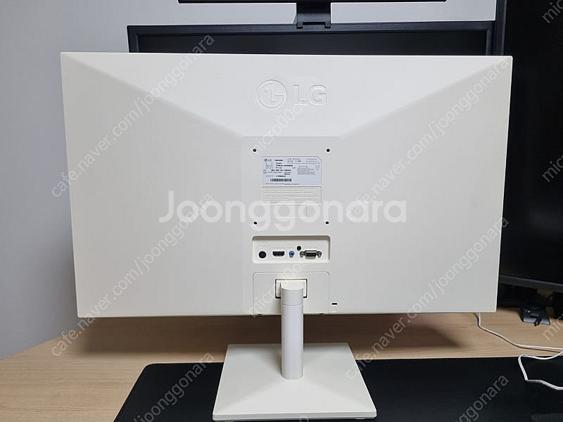 LG 27인치 27MN430HW 9만원 팝니다.--1