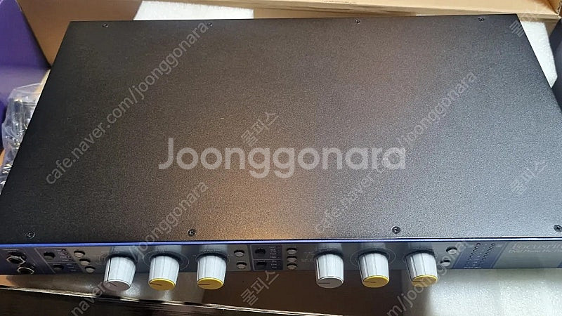 Focusrite 포커스라이트 ISA TWO 듀얼 마이크 프리앰프 판매합니다--3
