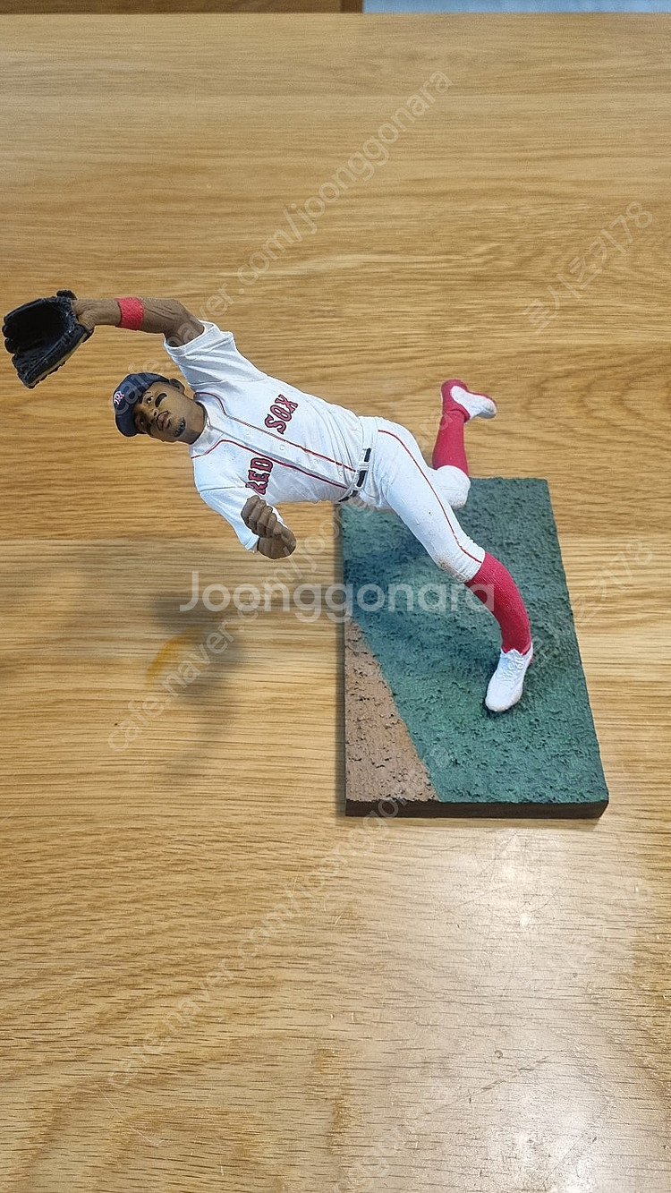 맥팔레인 MLB 피규어 판매합니다.--0