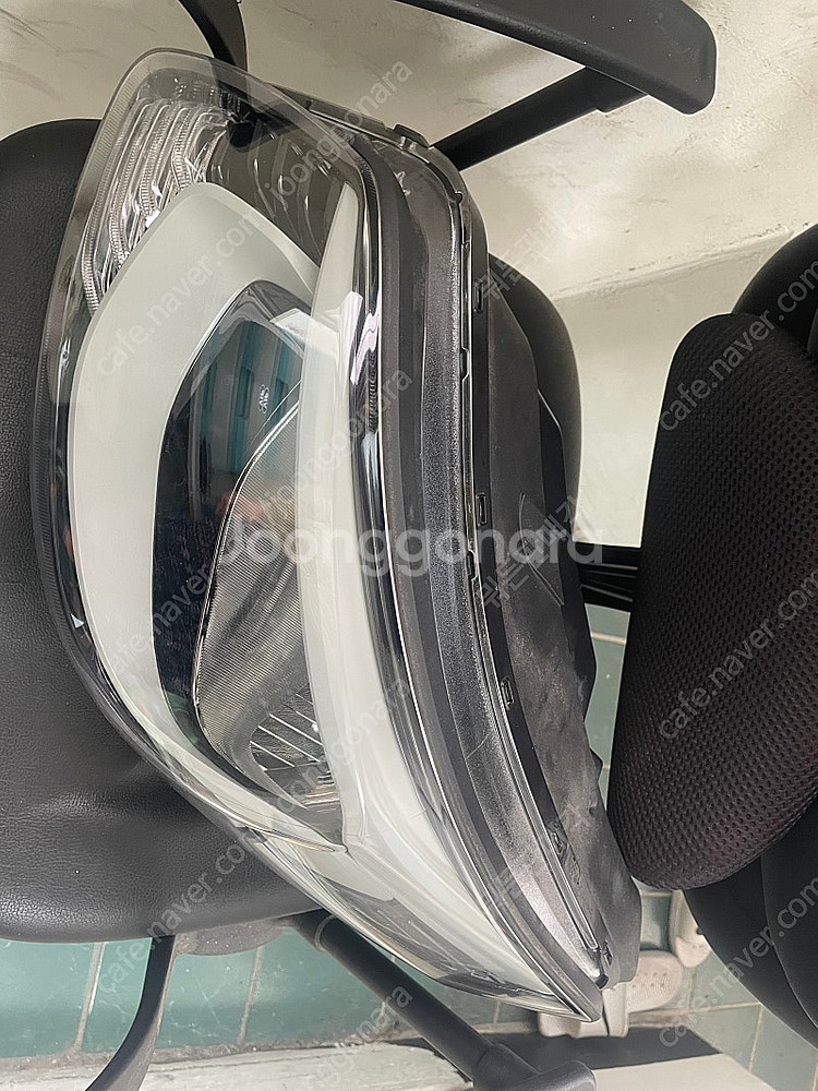 더뉴레이19년식 전구형헤드램프데루등세트팝니다.--0