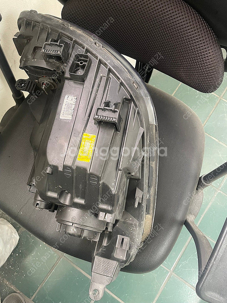 더뉴레이19년식 전구형헤드램프데루등세트팝니다.--2