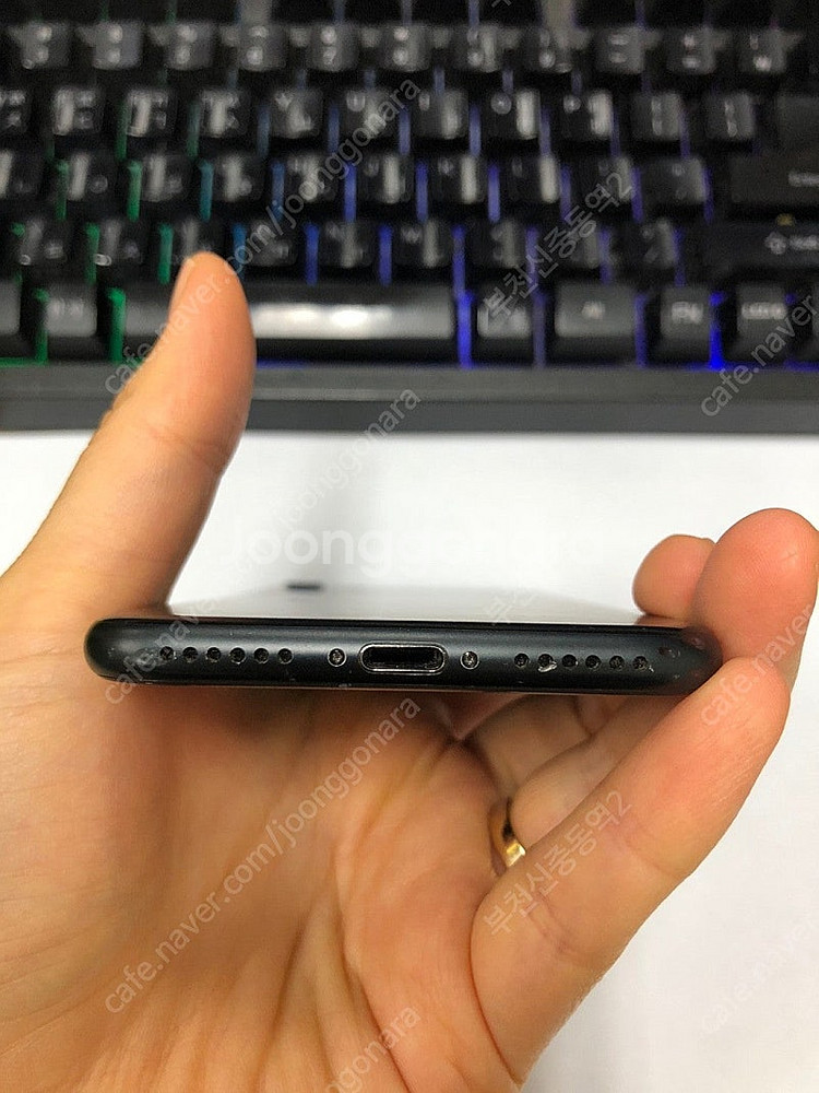 023677 아이폰7 매트블랙 액정SS급 32GB 무잔...--7