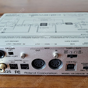 오디오 인터페이스 전문가용 롤렌드 케이크워크 UA-25 EX 처분합니다