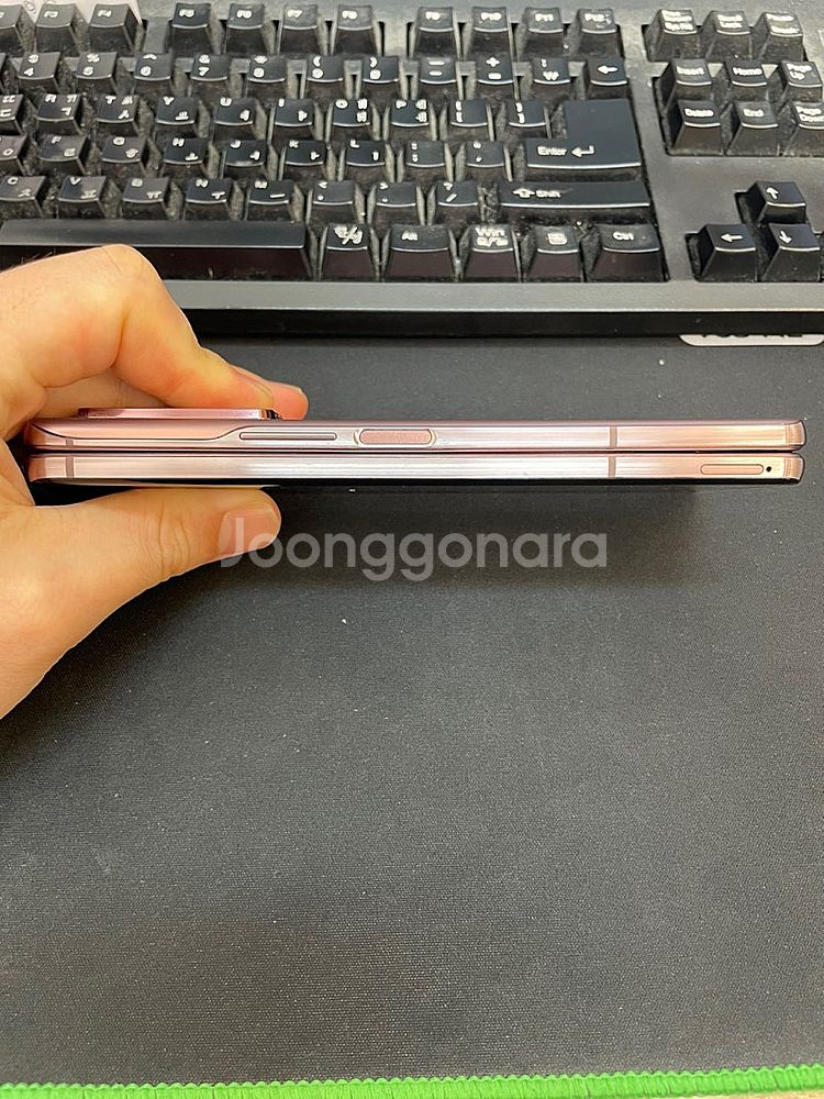갤럭시Z폴드2 브론즈 256GB 무잔상 가성비좋은 중고...--5