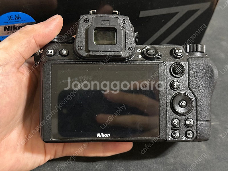 니콘 z6ii / mb-n11 팝니다. 부산--1