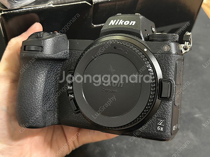 니콘 z6ii / mb-n11 팝니다. 부산--2