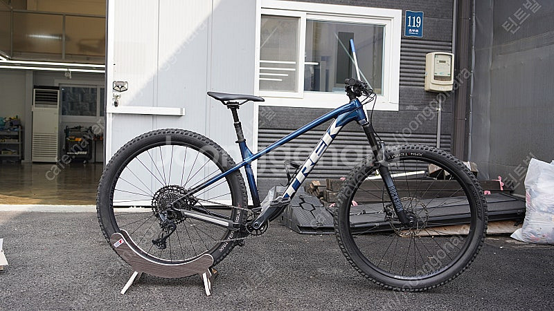 2022 트렉 로스코8 M 사이즈 [용인]--1