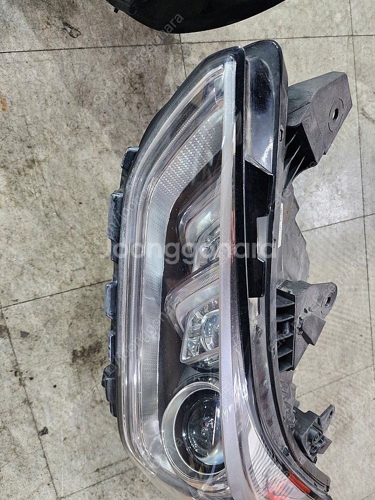 고장난 eq900 라이트 풀led 1쌍팝니다--3