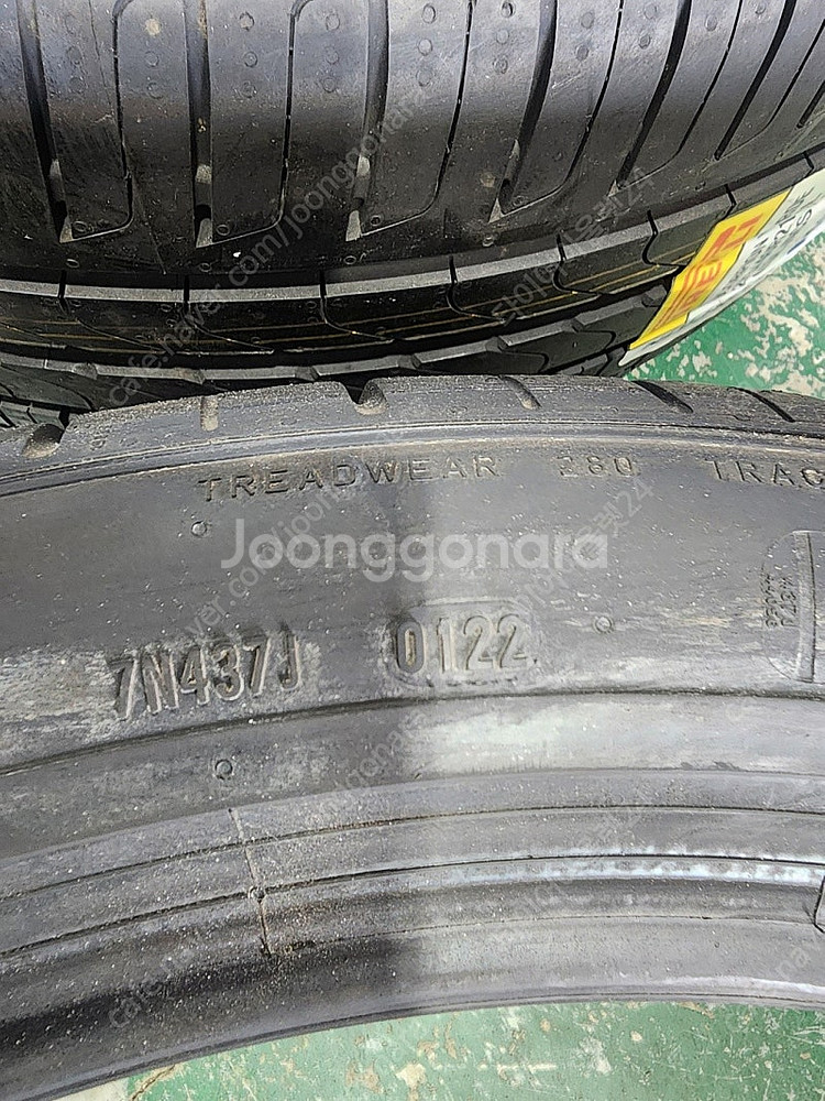 [판매] 275 40 22 피렐리 PZ4 스펀지 타이어...--3