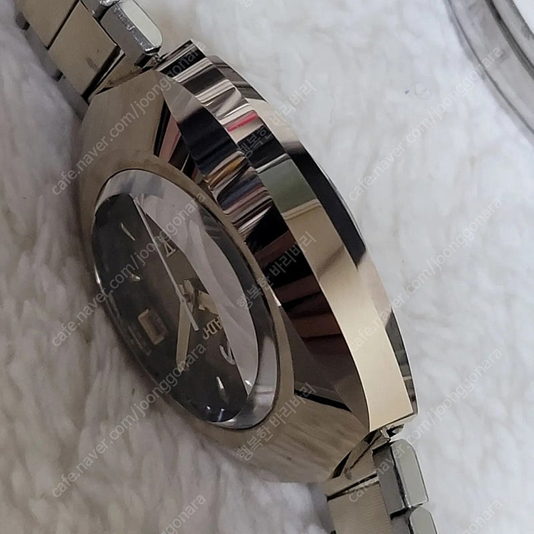 라도 발보아 골드 방패 텅스텐 시계 이미지