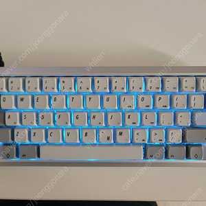 KBDFans 해피배열 커스텀 키보드 판매합니다.(키캡, 케이블, 젠더 포함)