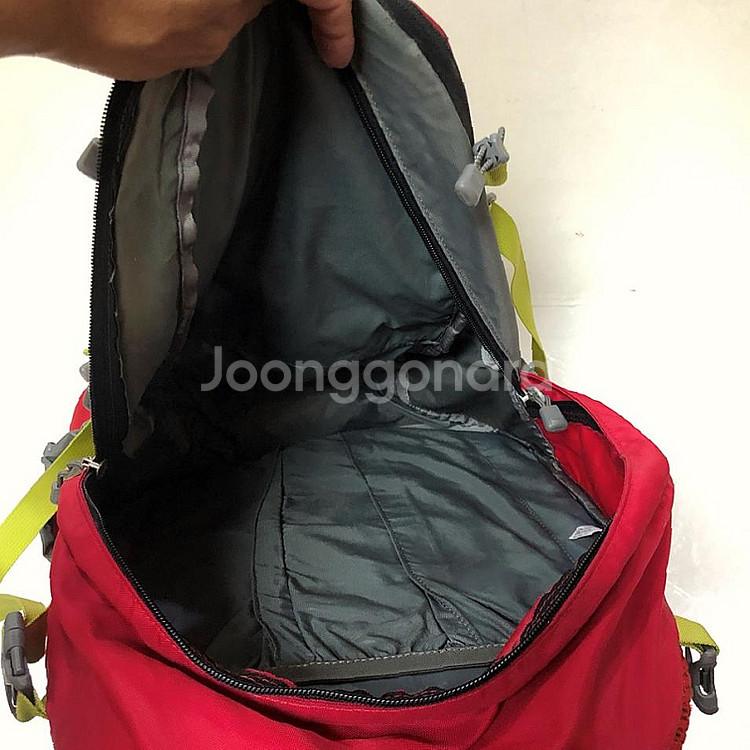 판매 노스페이스 등산배낭 28L--5