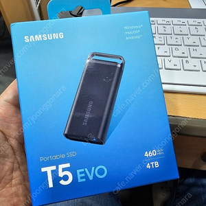 삼성 T5 EVO 외장SSD 4TB판매합니다.